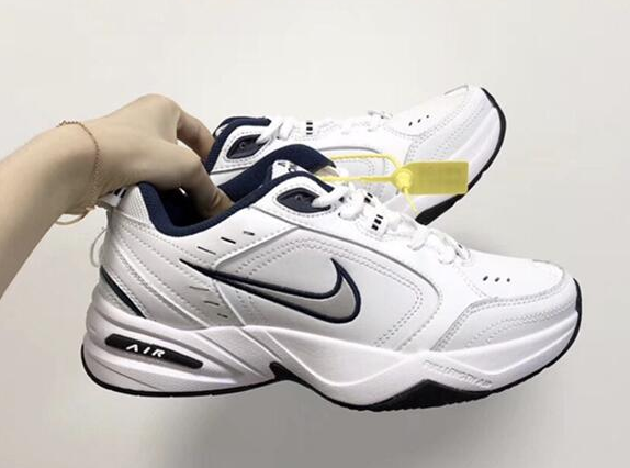 Nike耐克 Air Monarch IV 男士运动鞋