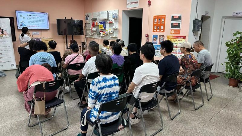 【万丰社区】“口腔健康中医护航”关爱老年人活动